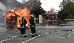 Löschvorführung der Freiwilligen Feuerwehr Westendorf